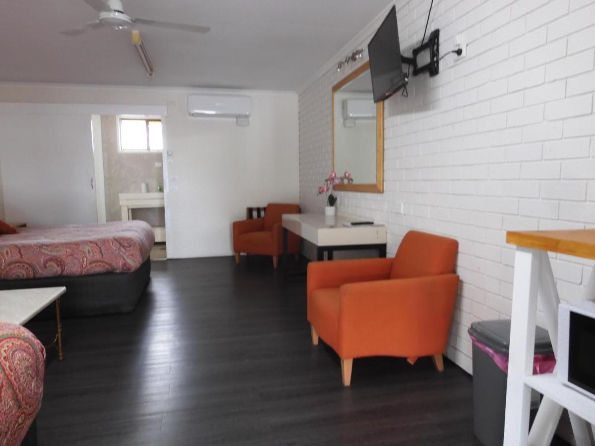 Dalby Parkview Motel エクステリア 写真